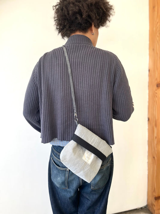 Minimal Crossbody Bag grey black