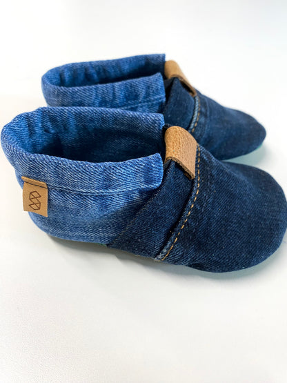 Upcycling Kinder Hausschuhe Mocca Leo zweifarbig Denim